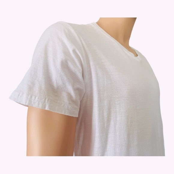 Lion Crest by English Laundry top/shirt Men L white V-neck short sleeves logo - Picture 6 of 12
